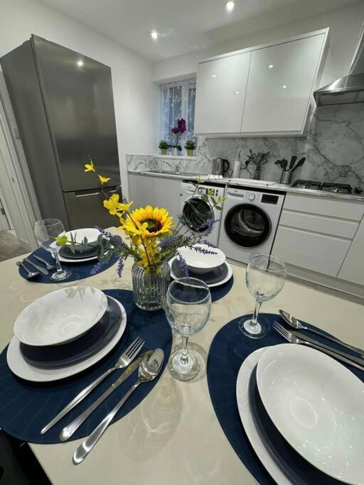 فيلا Modern 5 Bed Near Excel -Big Ben لندن المظهر الخارجي الصورة
